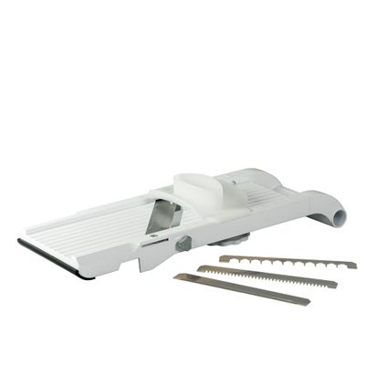 BENRINER SLICERS/SHREDDERS