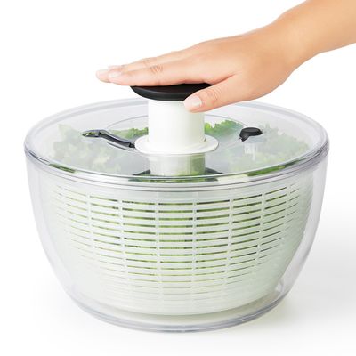 SALAD SPINNER, OXO GOOD GRIPS