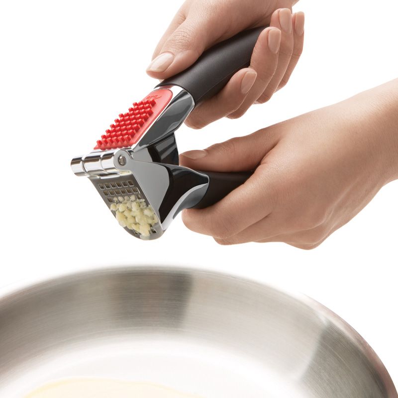 GARLIC PRESS, OXO GOOD GRIPS