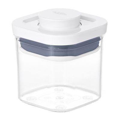 Araven 2.1 Qt. Clear Square Polycarbonate Food Storage Container