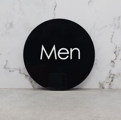 WALL SIGN MEN BLK DISC 140MM