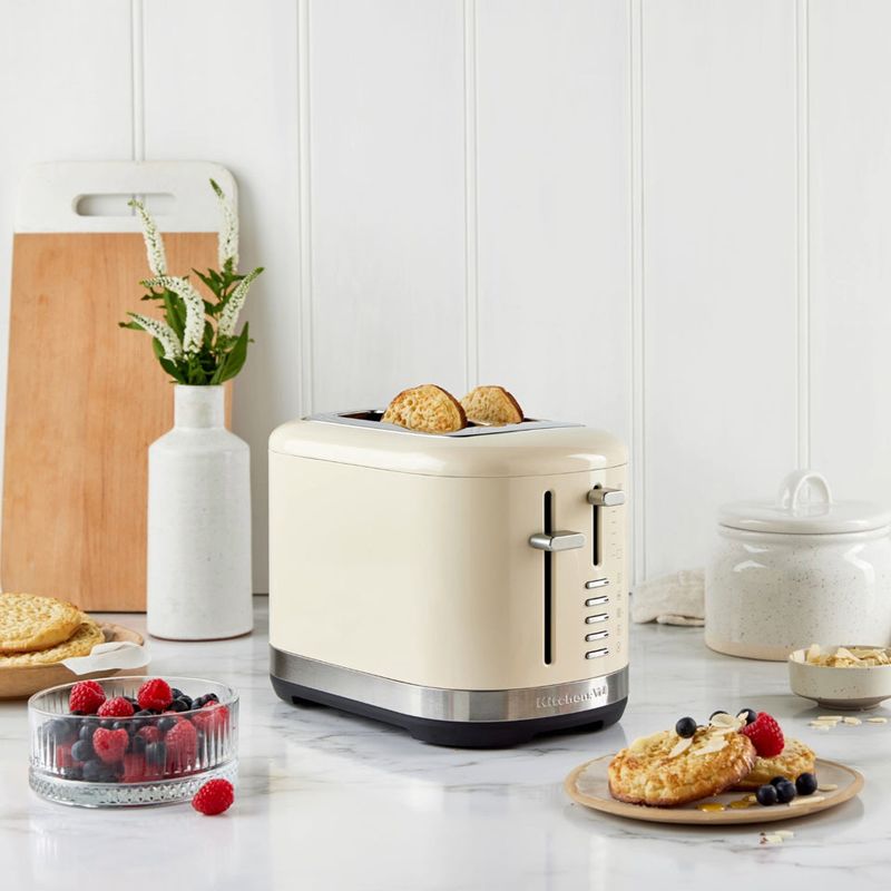 TOASTER ALMOND 2SLICE KMT2109 KITCHENAID