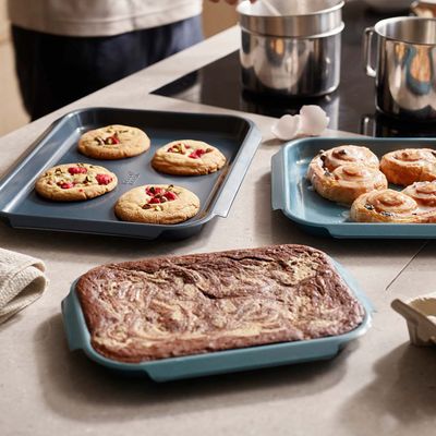 BAKING TRAY SMALL, NEST