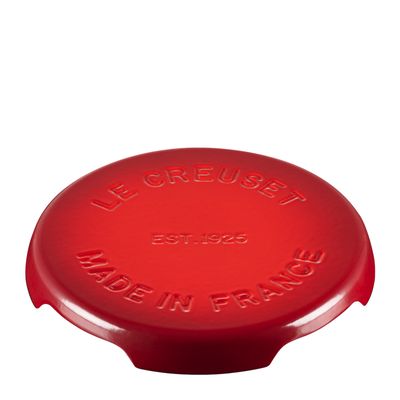 TRIVET C/IRON MATT CERISE 22CM, LE CREUSET