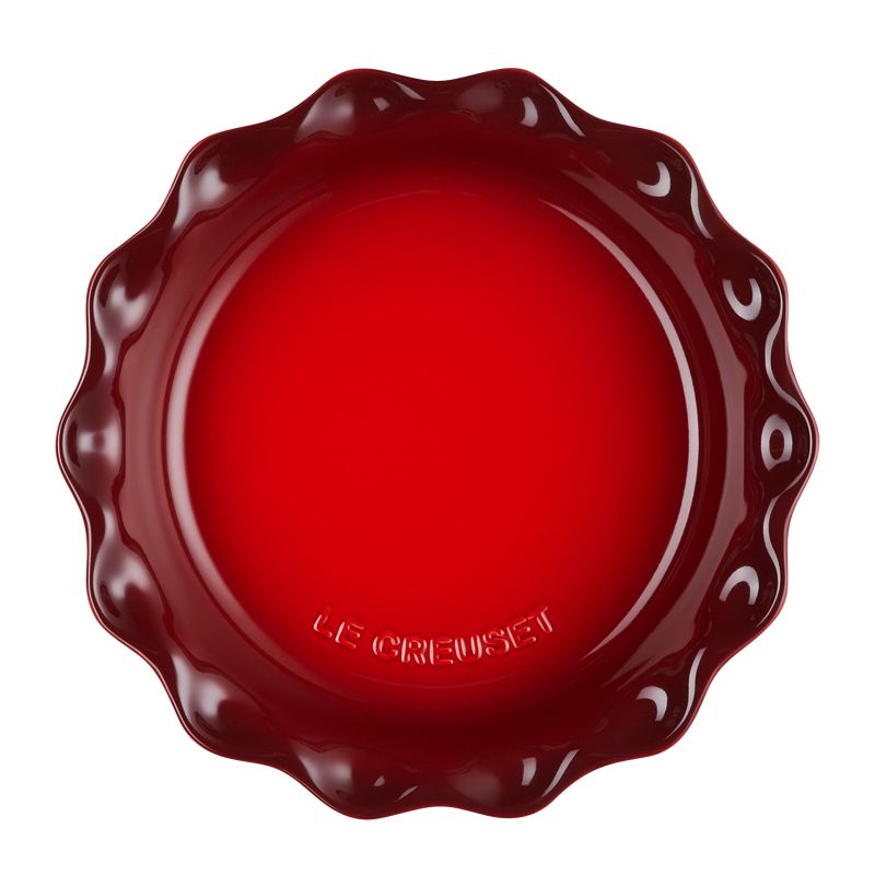 PIE DISH FLUTED S/WARE CERISE 23CM, LE CREUSET