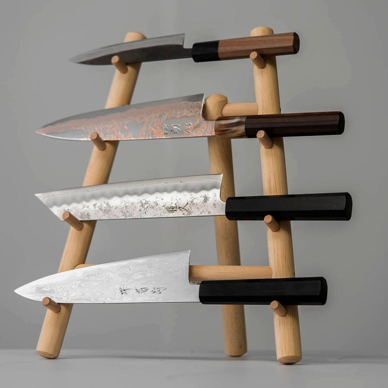 4 PIECE KNIFE TOWER, HABITAT