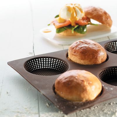 BREAD ROLL MOULD 75ML SILICONE, LEKUE