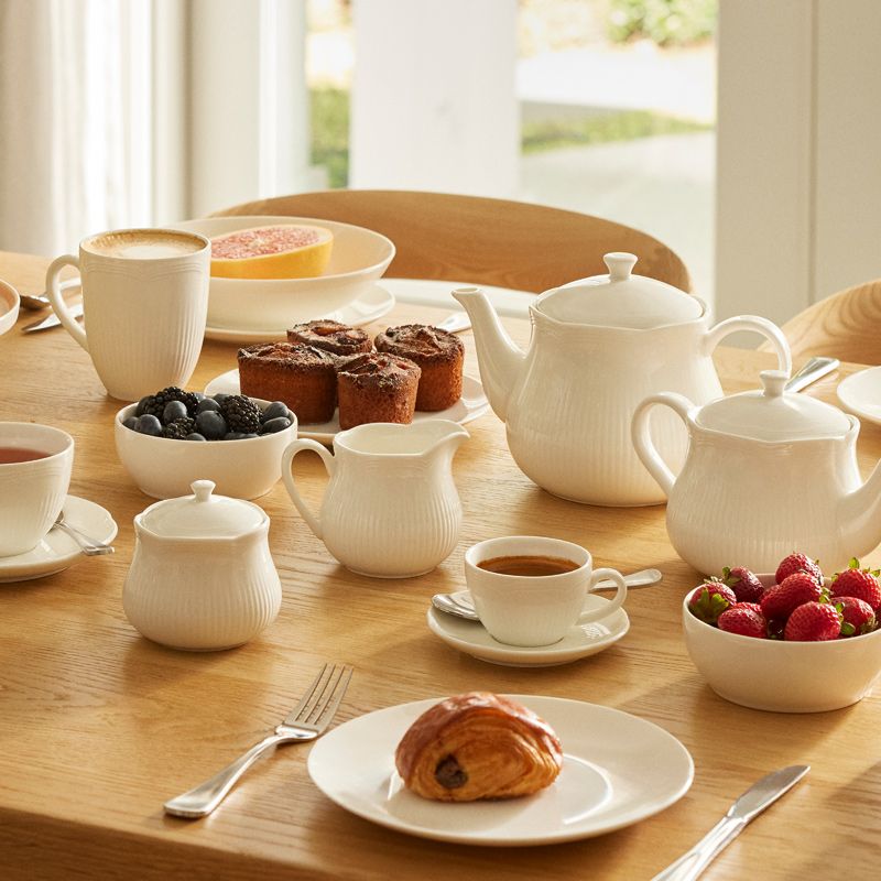 JUG MILK 220ML, M&W WHITE ROCOCO