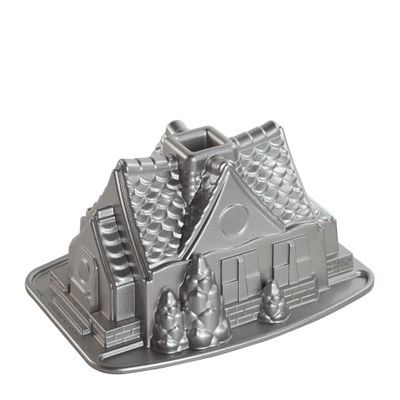 BUNDT PAN GINGERBREAD HOUSE, NORDICWARE