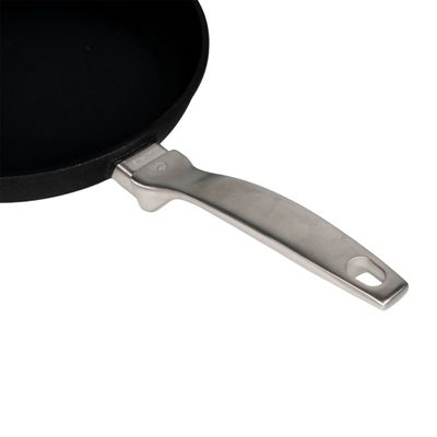 FRYPAN 24CM, SWISS DIAMOND XCD CERAMIC IND