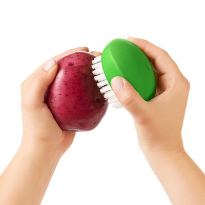 BRUSH VEGETABLE, OXO