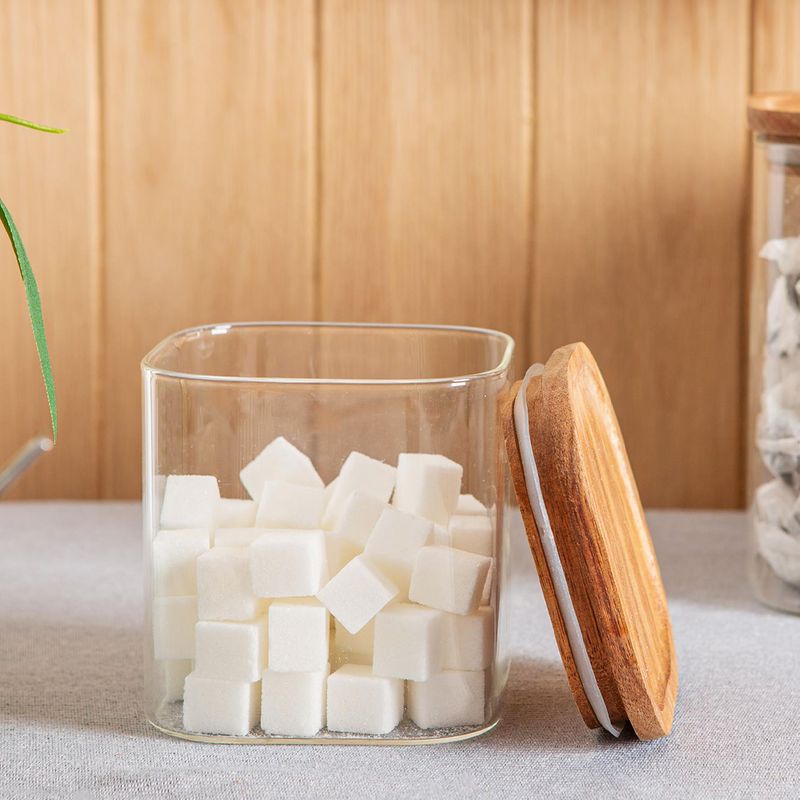 STORAGE JAR W/WOODEN LID SQ 680ML, ARGON