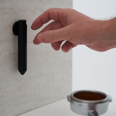 SUBMINIMAL FLICK COFFEE DISTRIBUTION TOOL