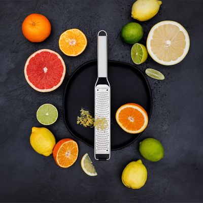 ZESTER FINE S/STEEL, MICROPLANE PROFESSIONAL