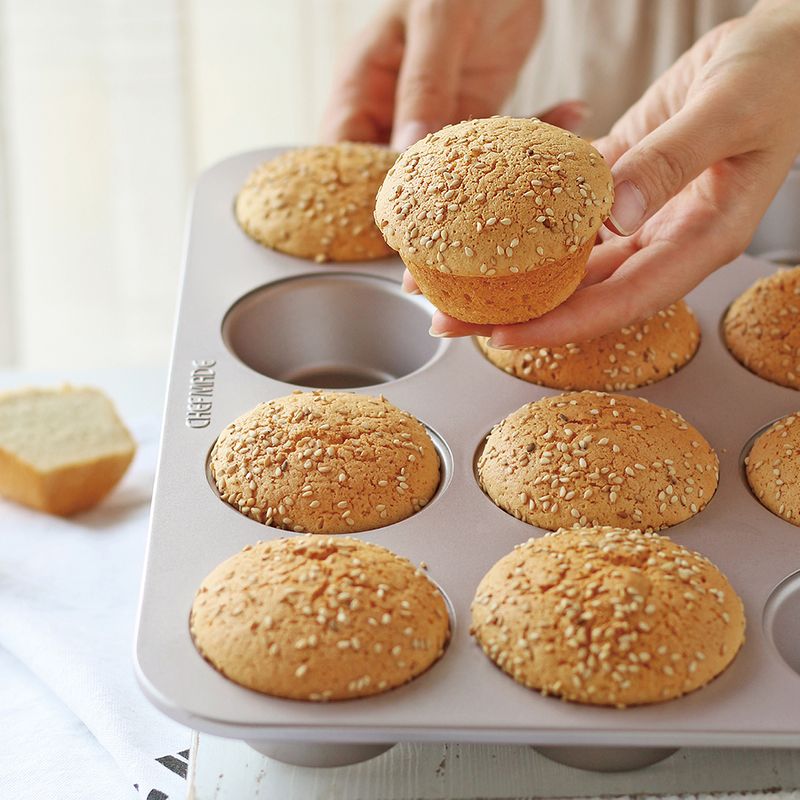MUFFIN PAN 12 CUP, CHEFMADE