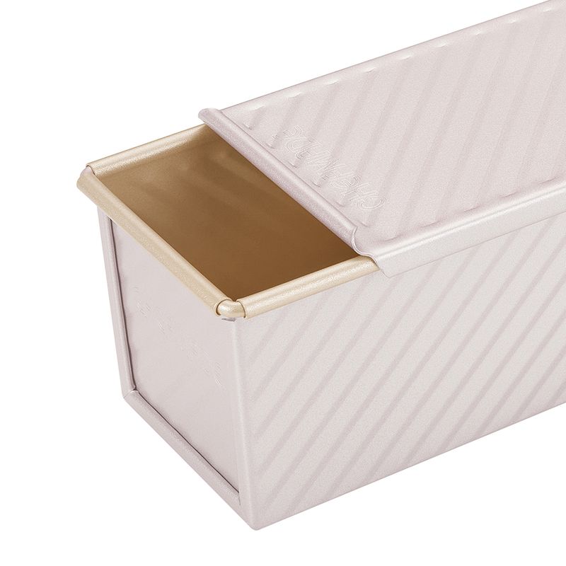 LOAF PAN CORRUGATED W/LID 300GM 22X8.7X7.7CM