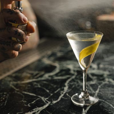 GLASS MARTINI 140ML CLASSIC BAR, ONIS