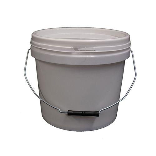 5LT WHITE BUCKET WITH LID