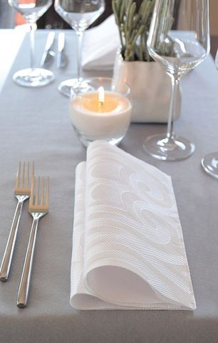 SUPERIOR LILY 48CM NAPKIN WHITE 240/CTN - 168449