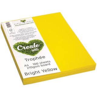 TROPHEE CARD A4 BRIGHT YELLOW 210GM 100P