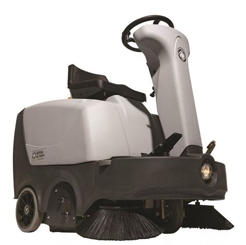 Nilfisk SR1000S Ride on Sweeper With Side Broom