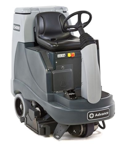 Nilfisk ES4000 Total Carpet Care Ride on