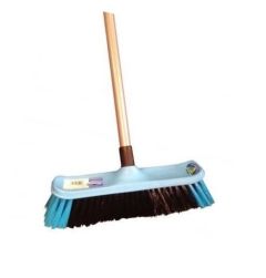 Browns House Broom c/w Metal Handle