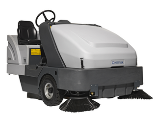 Nilfisk SR1601 D Maxi - Large Ride On Sweeper