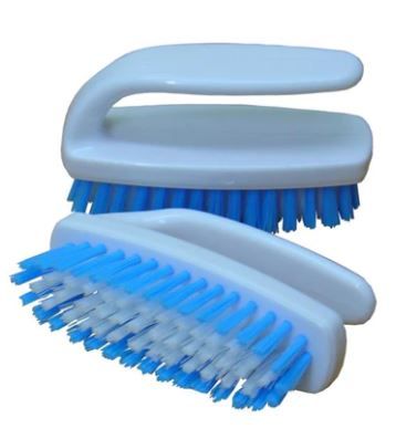 NAIL BRUSH - HANDLED