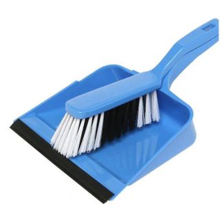 BRUSH AND PAN SET - BLUE