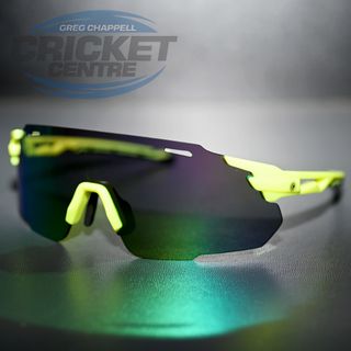 COUNTY INTERNATIONAL POLARISED SPORT SUNGLASSES