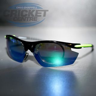 COUNTY CLIPPER POLARISED SPORT SUNGLASSES