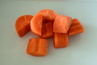 CARROT CHUNKY CUT