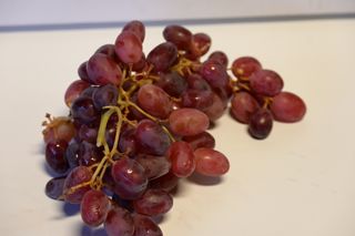 GRAPES RED - IMPORTED