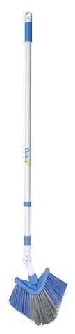 Oates Broom Corner & Cobweb
