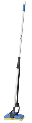 Oates Tilt-A-Matic Squeeze Mop