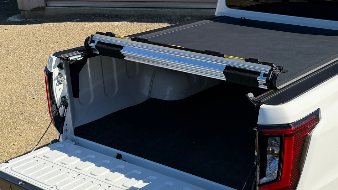 High Rolla roll up hard tonneau cover locking mechanism