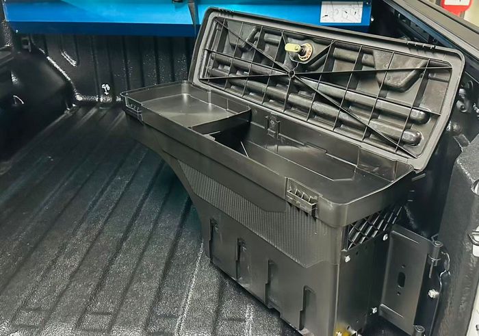 Kia Tasman Swing Case