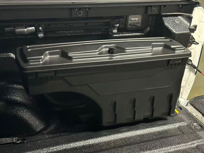 Kia Tasman Swing Case
