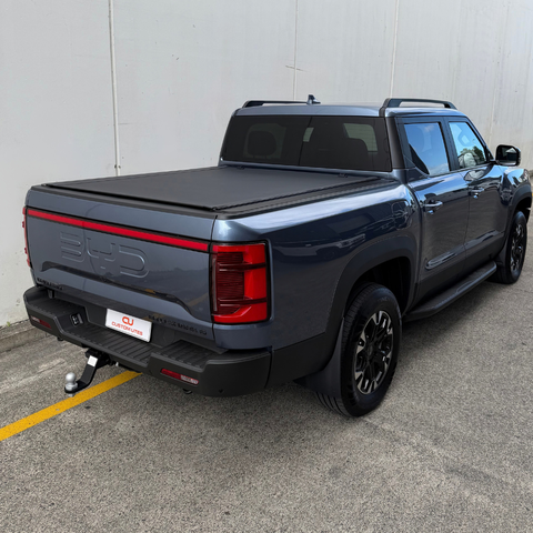 Trophy High Rolla - Roll Up Hard Tonneau Cover Shark 6 2025+