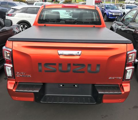 2021+ Isuzu D-Max and Mazda BT50 Soft Tri-Fold Tonneau