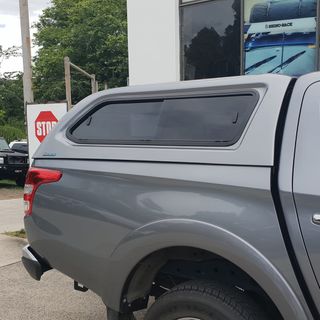 Aeroklas RH (Driver) Sliding Window Triton 2015+