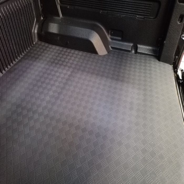 Rubber Tray Mats for Mitsubishi Triton