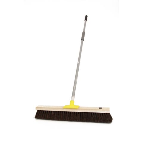 B 600mm Outdoor Broom Set