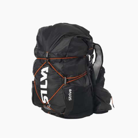 Strive Mountain Pack 23 + 3 M/L
