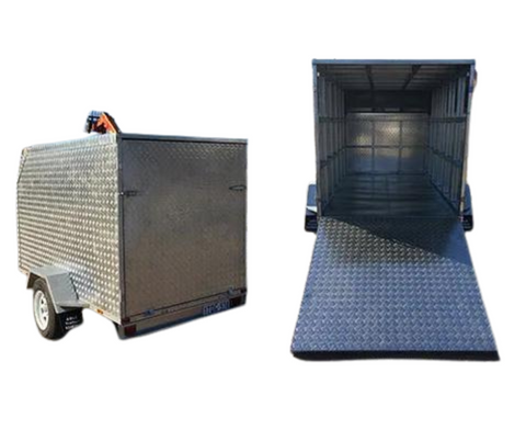 8x5 Tall Enclosed SA 1250kg