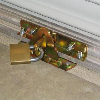 Xtra-Lok 2A Roller Door Anchor