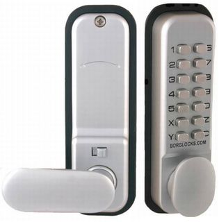 Borg 2200 Digital Lock with Hold Back SC