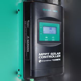 ENERDRIVE MPPT SOLAR CONTROLLER W/DISPLAY - 40AMP 12/24V