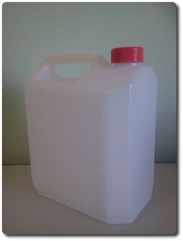 PLASTIC JERRY OIL CONTAINER 4L